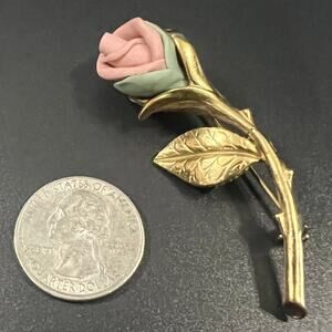 Vintage Goldtone Pink Porcelain ROSE BUD FLOWER Shape Pin Brooch